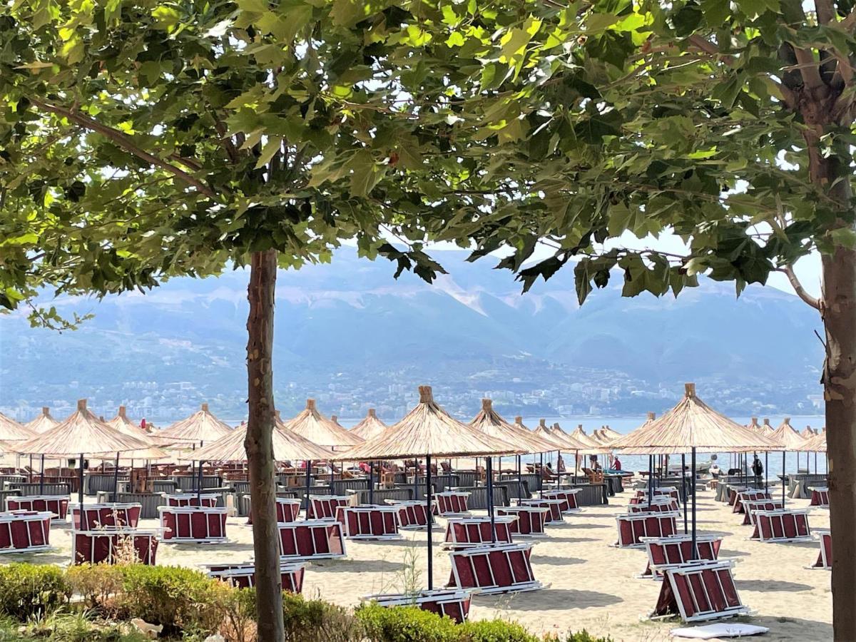 Sky & Sea Viewing Apartment Vlore Exterior photo